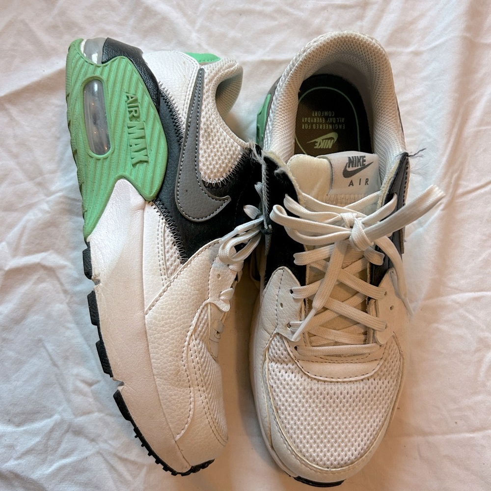 Nike air max